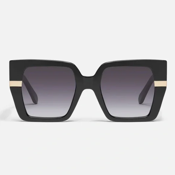 Quay Notorious Black Oversized Square Sunglasses Black Frame / Smoke Lens New - Picture 2 of 14